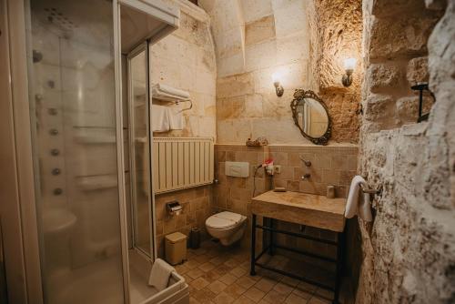 Koupelna v ubytování Melekler Evi Cave Hotel