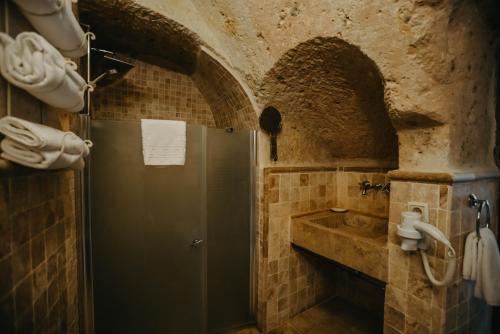 Koupelna v ubytování Melekler Evi Cave Hotel