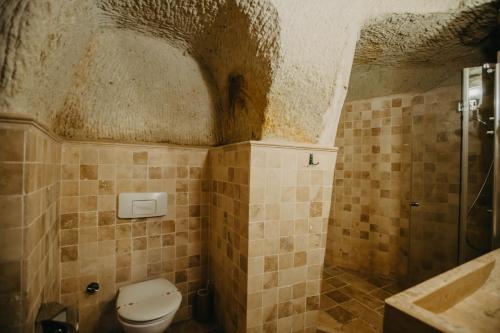 Koupelna v ubytování Melekler Evi Cave Hotel
