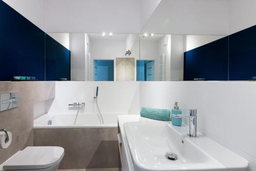 Kúpeľňa v ubytovaní Apartments Nearto Old Town Rakowicka