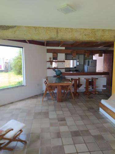 Dapur atau dapur kecil di Casa frente mar com vista incrível!