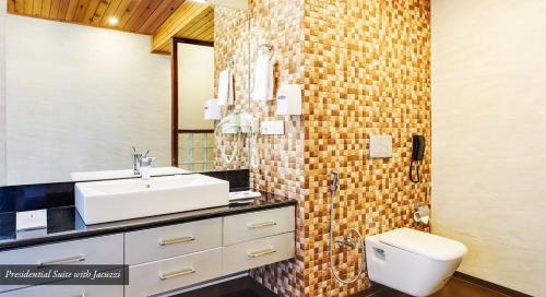 Ванная комната в Sobralia Casino Resort & Spa