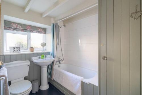 Dene Cottage, Welburn tesisinde bir banyo