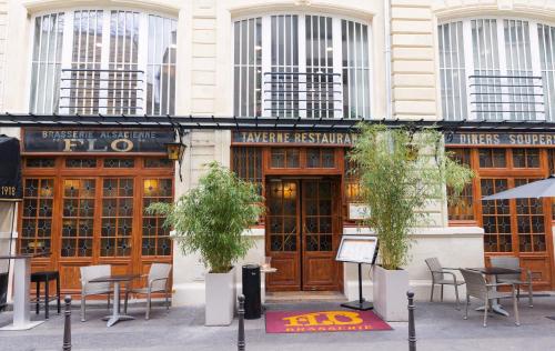 NEW Mezzanine Studio in the Heart of Paris (4F)