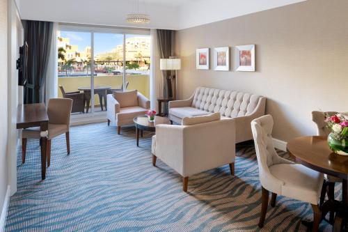 Un lugar para sentarse en Rixos Bab Al Bahr - Ultra All Inclusive