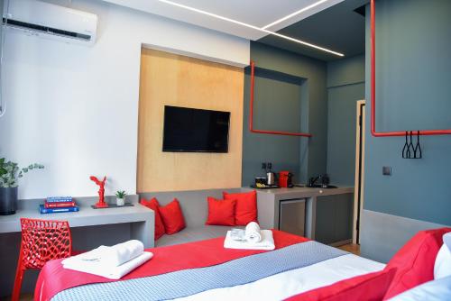 CentraL44 LoL RooM-Ermou Street