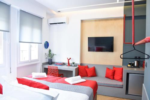 CentraL44 LoL RooM-Ermou Street