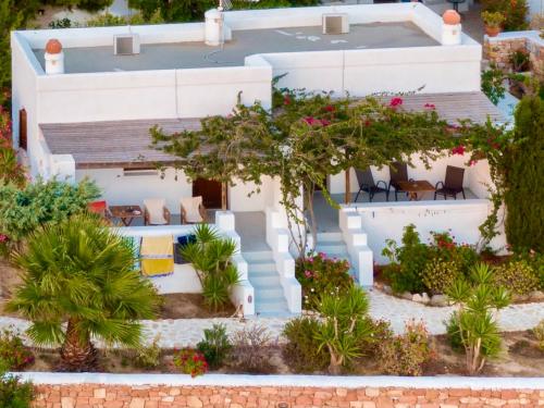 Το κτήριο όπου στεγάζεται  το διαμέρισμα