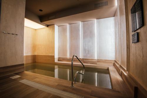 Fabesca Boutique Hotel & SPA — Pool view