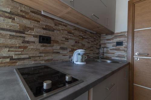 Una cocina o cocineta en SYMPHONY