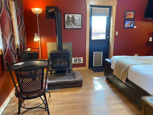 Ein Bett oder Betten in einem Zimmer der Unterkunft Twisp River Suites