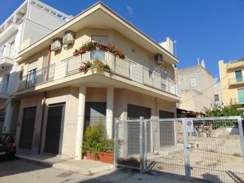 Το κτήριο όπου στεγάζεται  η παραθεριστική κατοικία