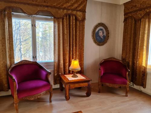 Istumisnurk majutusasutuses Mansikkaharju Holiday Camp