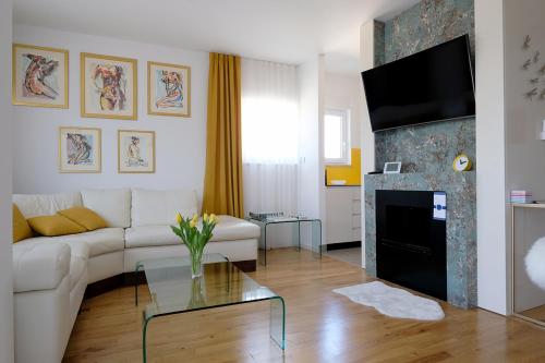 Apartman No 12
