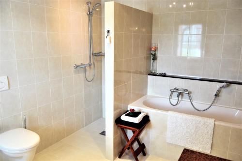 Koupelna v ubytování B&B De Rozenhorst