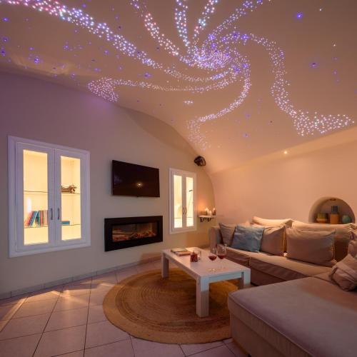 Suite Home Santorini