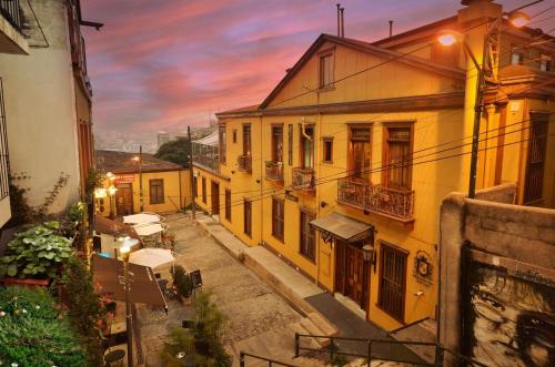 El edificio en el que está el hotel