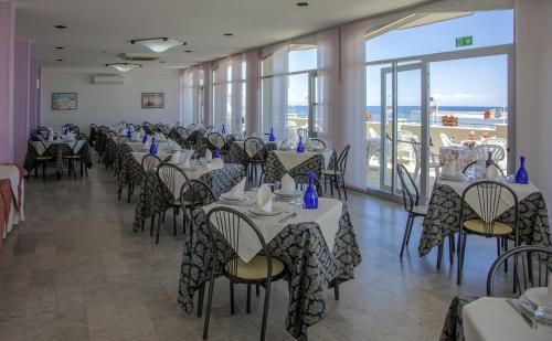 Gallery image of Hotel Dei Cesari in Bellaria-Igea Marina