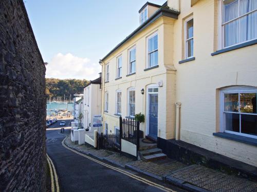 11 Ridge Hill, Dartmouth, United Kingdom