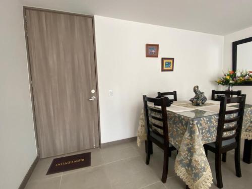 Fotografie z fotogalerie ubytování APTO AMOBLADO 77 mt2 v destinaci Itagüí