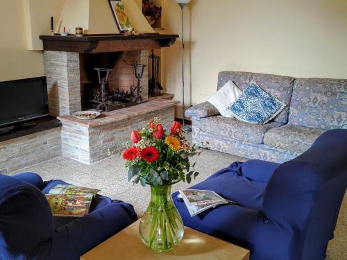 Posedenie v ubytovaní Holiday Home in Ramazzano near Assisi