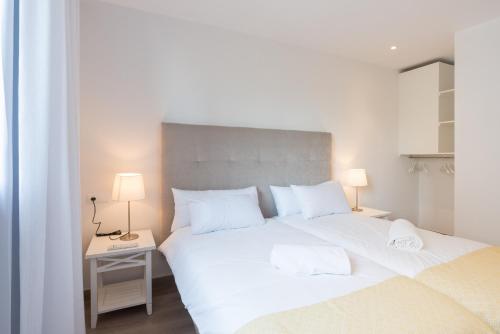 Urbe10 Premium Atarazanas 4 Bedrooms Apartment, Málaga ...