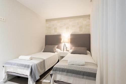 Puerto de Málaga Premium 3 Bedrooms Apartment