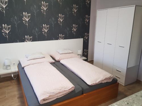 Flamingó Apartmanház 8380 Hévíz, 11 Doktor Babócsay utca kép - 3