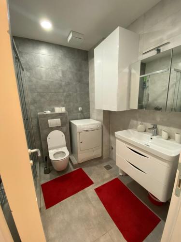 Bilik mandi di Apartment Nena