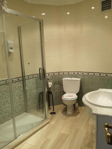 Ванная комната в Hostal Plaza