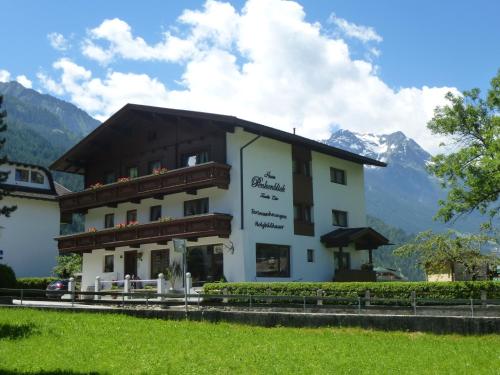 Haus Penkenblick