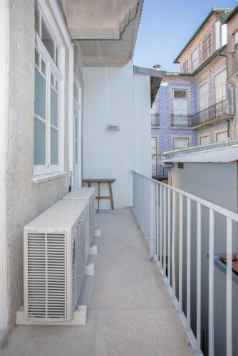 Liiiving In Porto | Bolhão Market Apartments