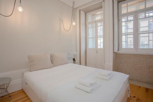 Liiiving In Porto | Bolhão Market Apartments