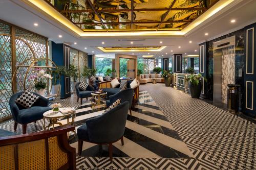 Angel Hotels Beach Danangにあるシーティングエリア