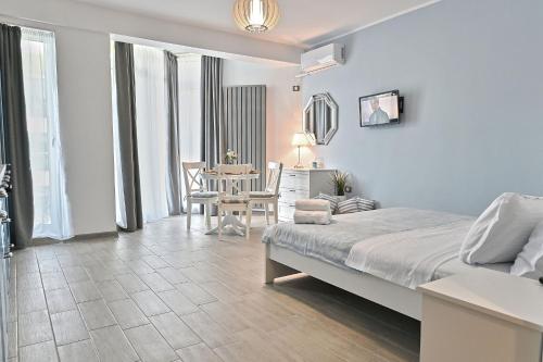 Gallery image of Sea Shore apartments - Spa n Pools beach resort in Mamaia
