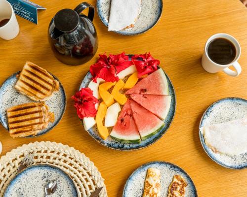 Φαγητό σε αυτό το πανδοχείο ή κάπου εκεί κοντά