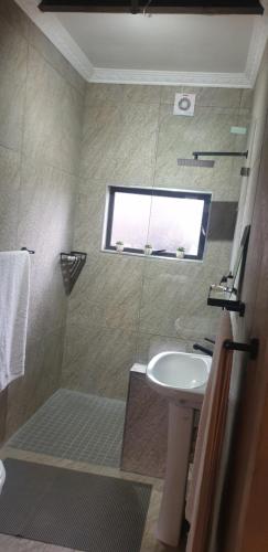 Bilik mandi di White Feathers