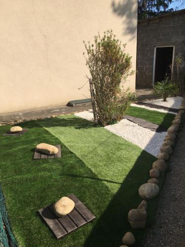 Κήπος έξω από το Maison D’hôtes