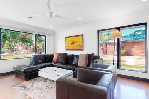 Tempe Time - Main House – Photos 2