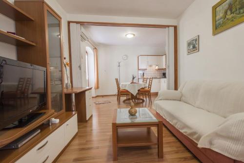 Apartments Konta City center