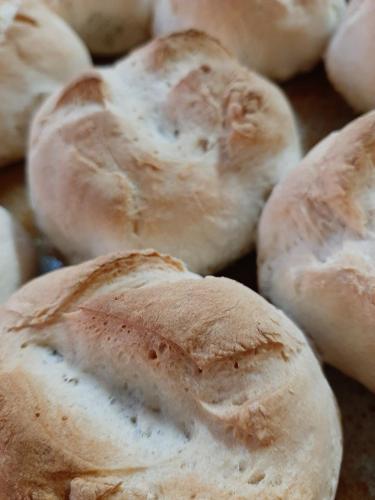 a group of buns sitting on top of a table at Boeritza Hotel Complex in Vladaya