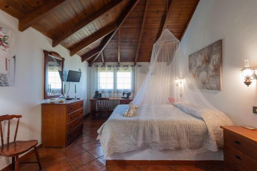 En eller flere senge i et værelse på The Corner of Dreams - Pool - Parking - Rural