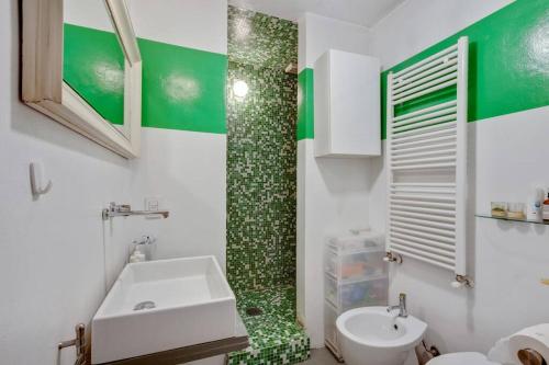 Ванная комната в Easylife - Attico Duplex Chinatown
