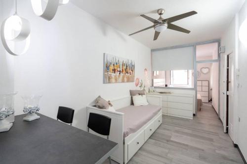 A bed or beds in a room at LE NOTTI GEMELLE