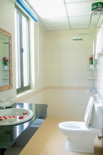 Un baño de Hào Anh Villa Hội An