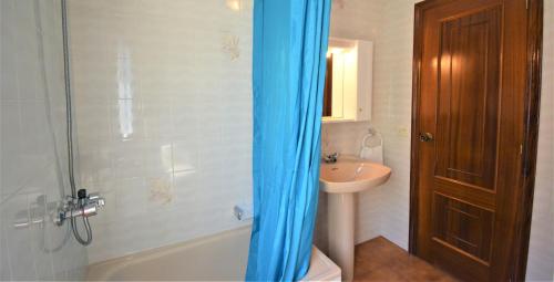 Koupelna v ubytování Apartamentos de playa en un entorno rural