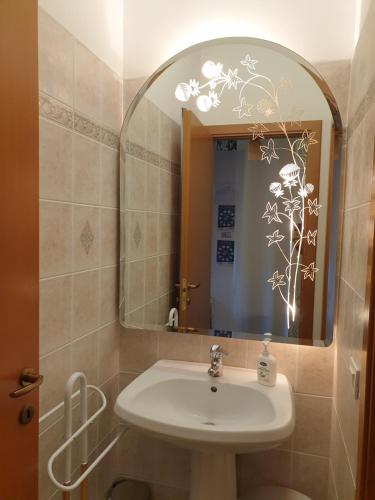 Bilik mandi di Guest House Cuore di Filo