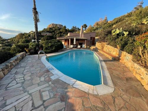 Gallery image of Villa with swimming pool and amazing view in Torre delle Stelle