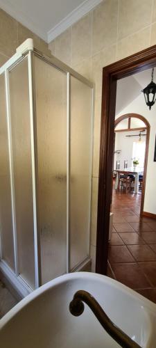 Ένα μπάνιο στο Casa na Serra, Sabugueiro