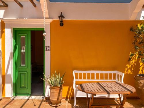 Fotografie z fotogalerie ubytování Symi Garden Studios v destinaci Symi